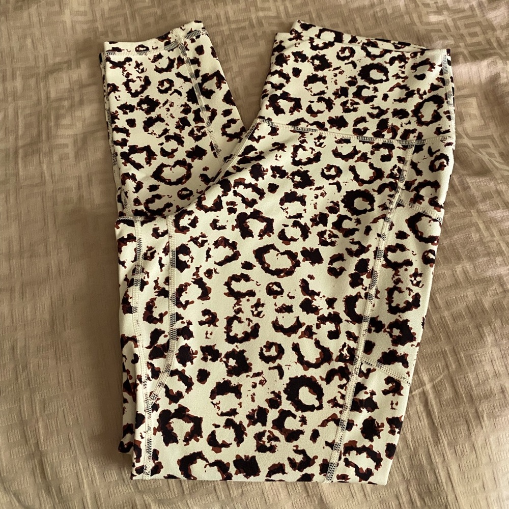 Colorfulkoala leggings